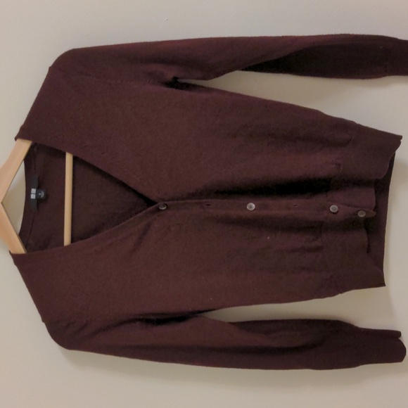 Uniqlo Maroon 100% merino wool cardigan - Picture 1 of 6